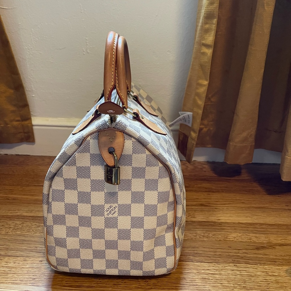 Authentic Louis Vuitton Speedy 30 - Picture 3 of 13